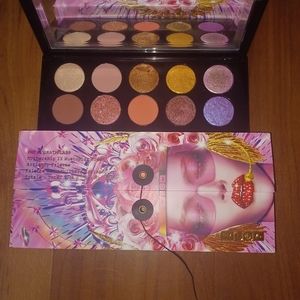 Mothership IX Huetopian Dream palette by Pat McGrath